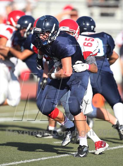 Thumbnail 3 in JV: Burroughs @ Crescenta Valley photogallery.