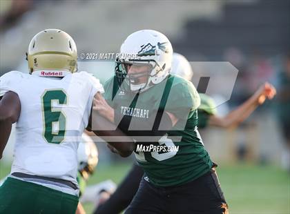 Thumbnail 3 in Garces Memorial @ Tehachapi photogallery.