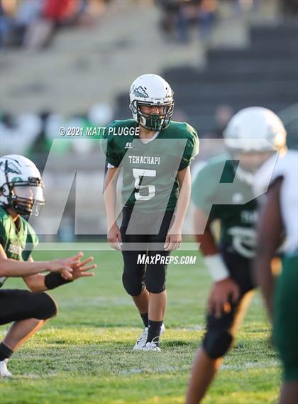 Thumbnail 2 in Garces Memorial @ Tehachapi photogallery.