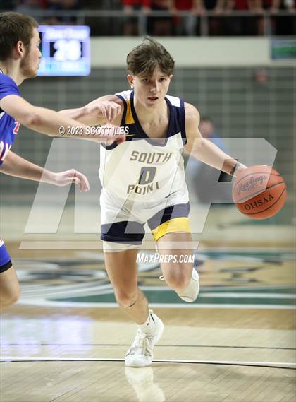 Thumbnail 3 in Zane Trace vs. South Point (OHSAA D3 District Final) photogallery.