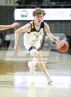 Photo from the gallery "Zane Trace vs. South Point (OHSAA D3 District Final)"