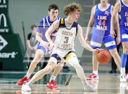 Thumbnail 1 in Zane Trace vs. South Point (OHSAA D3 District Final) photogallery.