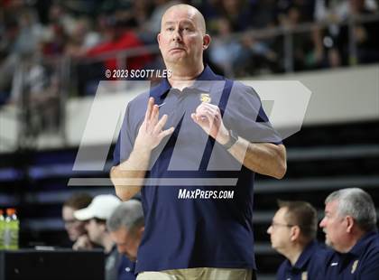 Thumbnail 2 in Zane Trace vs. South Point (OHSAA D3 District Final) photogallery.