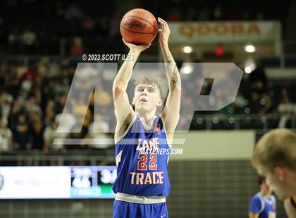 Thumbnail 1 in Zane Trace vs. South Point (OHSAA D3 District Final) photogallery.