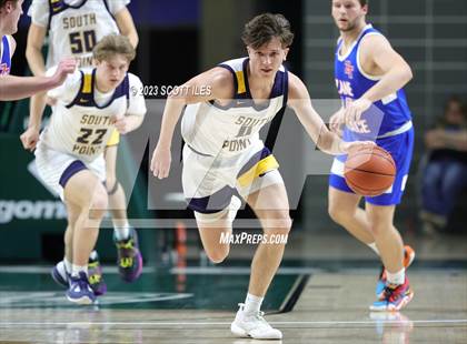 Thumbnail 3 in Zane Trace vs. South Point (OHSAA D3 District Final) photogallery.
