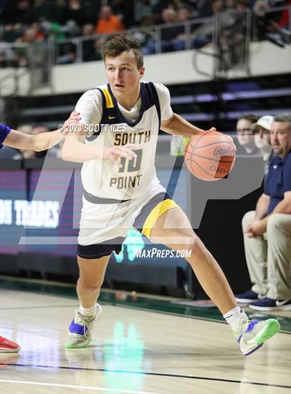 Thumbnail 2 in Zane Trace vs. South Point (OHSAA D3 District Final) photogallery.