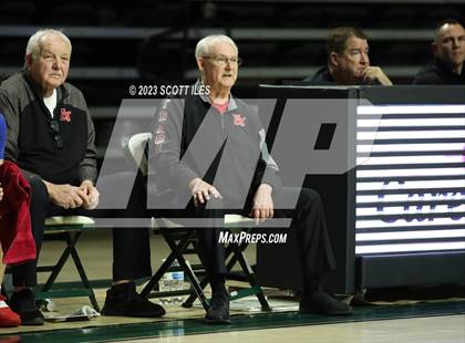Thumbnail 3 in Zane Trace vs. South Point (OHSAA D3 District Final) photogallery.