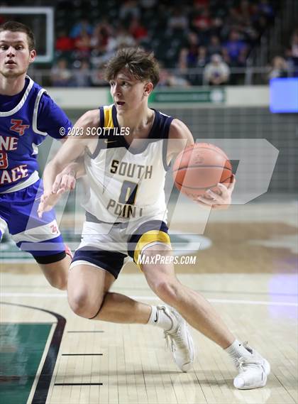 Thumbnail 3 in Zane Trace vs. South Point (OHSAA D3 District Final) photogallery.