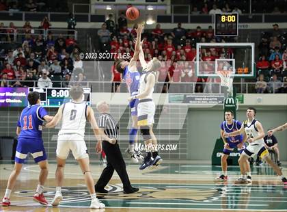 Thumbnail 1 in Zane Trace vs. South Point (OHSAA D3 District Final) photogallery.