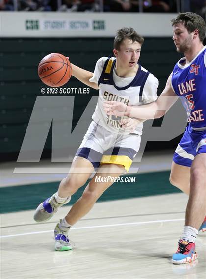 Thumbnail 2 in Zane Trace vs. South Point (OHSAA D3 District Final) photogallery.