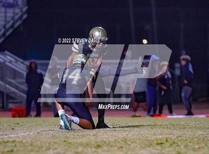 Thumbnail 1 in Chandler vs Basha photogallery.