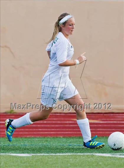 Thumbnail 3 in Clear Falls vs Kipp Academy (Region III Bi-District Playoff) photogallery.