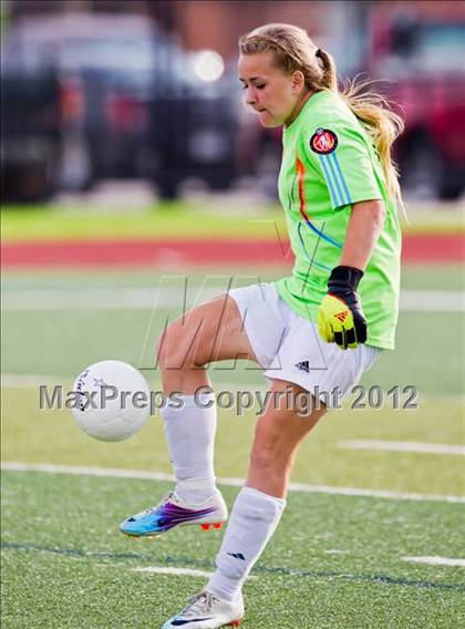 Thumbnail 3 in Clear Falls vs Kipp Academy (Region III Bi-District Playoff) photogallery.