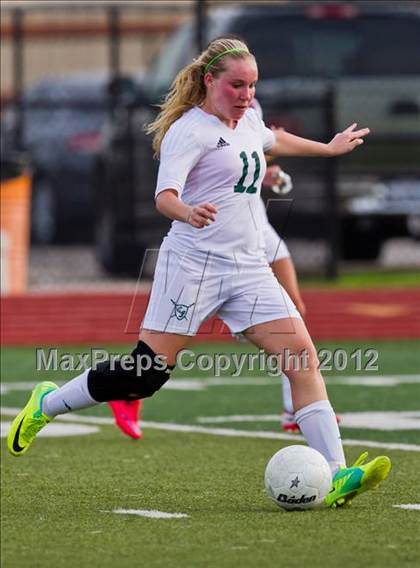 Thumbnail 2 in Clear Falls vs Kipp Academy (Region III Bi-District Playoff) photogallery.