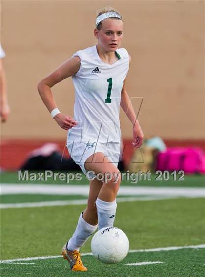 Thumbnail 3 in Clear Falls vs Kipp Academy (Region III Bi-District Playoff) photogallery.