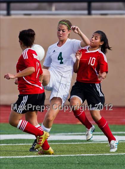 Thumbnail 1 in Clear Falls vs Kipp Academy (Region III Bi-District Playoff) photogallery.