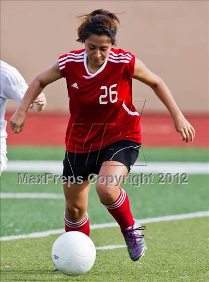 Thumbnail 3 in Clear Falls vs Kipp Academy (Region III Bi-District Playoff) photogallery.