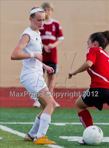 Thumbnail 3 in Clear Falls vs Kipp Academy (Region III Bi-District Playoff) photogallery.