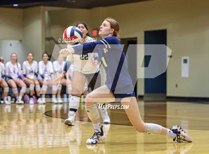 Thumbnail 2 in St. Teresa's Academy vs. Liberty North (MSHSAA Class 5 Quarterfinal) photogallery.