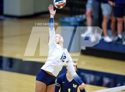 Thumbnail 3 in St. Teresa's Academy vs. Liberty North (MSHSAA Class 5 Quarterfinal) photogallery.