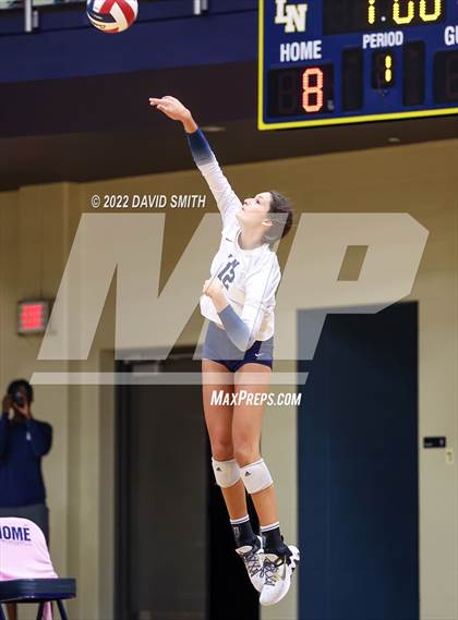 Thumbnail 1 in St. Teresa's Academy vs. Liberty North (MSHSAA Class 5 Quarterfinal) photogallery.