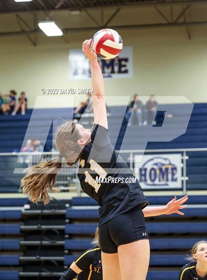Thumbnail 1 in St. Teresa's Academy vs. Liberty North (MSHSAA Class 5 Quarterfinal) photogallery.