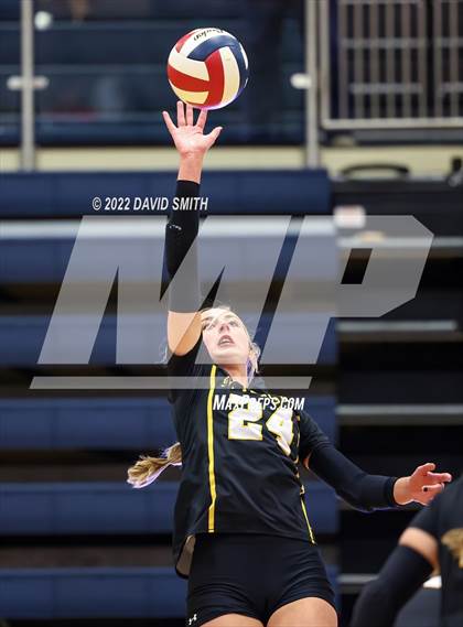 Thumbnail 1 in St. Teresa's Academy vs. Liberty North (MSHSAA Class 5 Quarterfinal) photogallery.