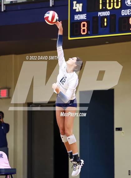 Thumbnail 3 in St. Teresa's Academy vs. Liberty North (MSHSAA Class 5 Quarterfinal) photogallery.