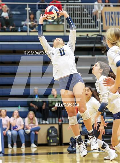 Thumbnail 3 in St. Teresa's Academy vs. Liberty North (MSHSAA Class 5 Quarterfinal) photogallery.