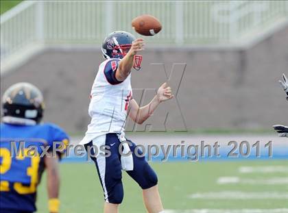 Thumbnail 3 in Dr. Henry Wise vs. Franklin (I-95 Kickoff Classic) photogallery.