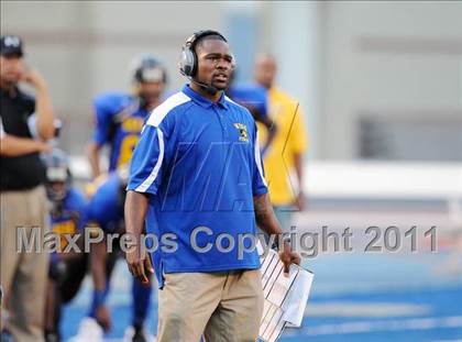 Thumbnail 1 in Dr. Henry Wise vs. Franklin (I-95 Kickoff Classic) photogallery.