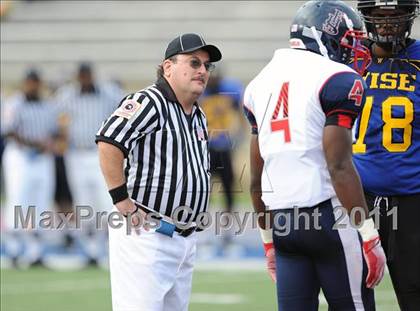 Thumbnail 1 in Dr. Henry Wise vs. Franklin (I-95 Kickoff Classic) photogallery.