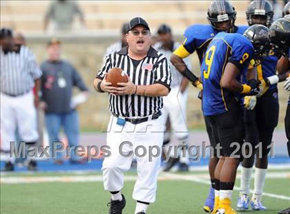 Thumbnail 1 in Dr. Henry Wise vs. Franklin (I-95 Kickoff Classic) photogallery.
