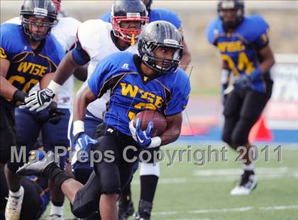 Thumbnail 1 in Dr. Henry Wise vs. Franklin (I-95 Kickoff Classic) photogallery.