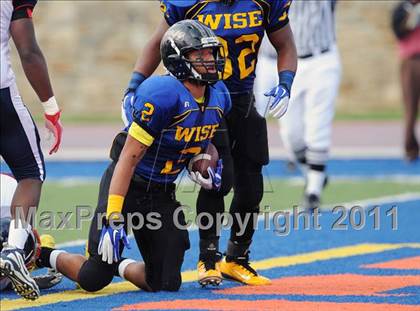 Thumbnail 3 in Dr. Henry Wise vs. Franklin (I-95 Kickoff Classic) photogallery.