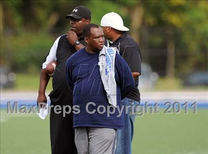 Thumbnail 1 in Dr. Henry Wise vs. Franklin (I-95 Kickoff Classic) photogallery.