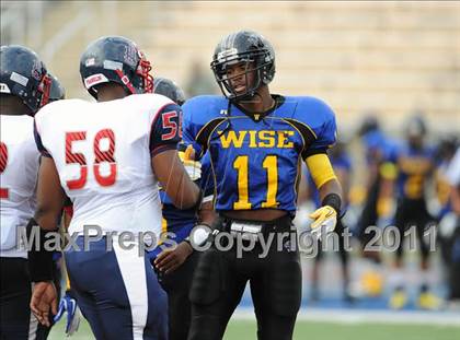 Thumbnail 3 in Dr. Henry Wise vs. Franklin (I-95 Kickoff Classic) photogallery.