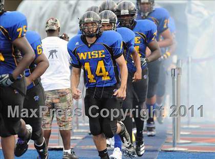 Thumbnail 1 in Dr. Henry Wise vs. Franklin (I-95 Kickoff Classic) photogallery.