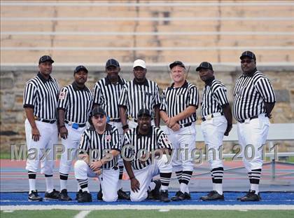 Thumbnail 2 in Dr. Henry Wise vs. Franklin (I-95 Kickoff Classic) photogallery.