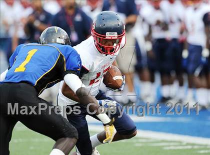 Thumbnail 2 in Dr. Henry Wise vs. Franklin (I-95 Kickoff Classic) photogallery.