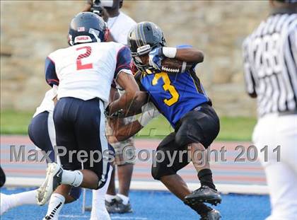 Thumbnail 1 in Dr. Henry Wise vs. Franklin (I-95 Kickoff Classic) photogallery.