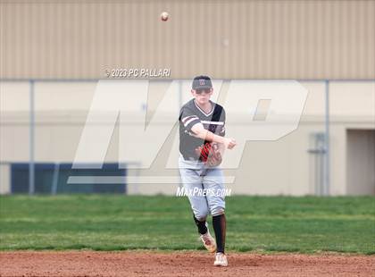 Thumbnail 2 in Woodcreek @ Oak Ridge photogallery.