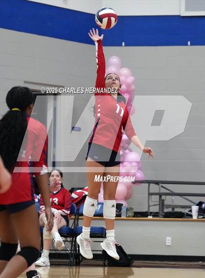 Thumbnail 2 in JV: Round Rock Christian Academy @ Brazos Christian photogallery.