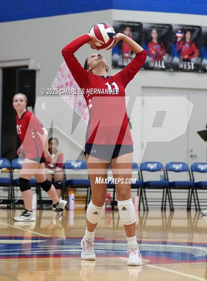 Thumbnail 2 in JV: Round Rock Christian Academy @ Brazos Christian photogallery.