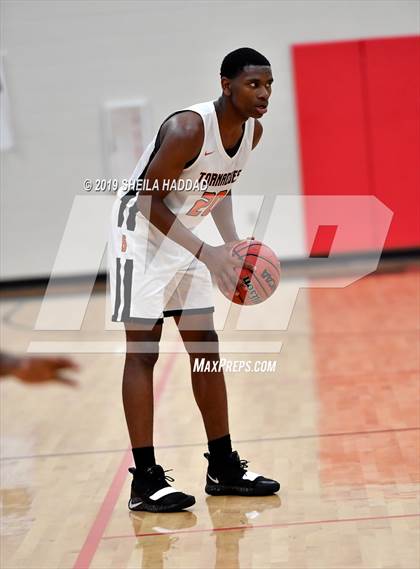 Thumbnail 3 in Booker T. Washington vs Miami Christian (Sun Bash Tournament) photogallery.