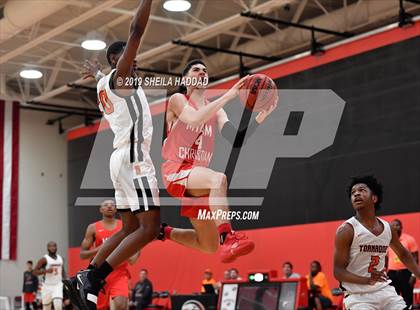 Thumbnail 1 in Booker T. Washington vs Miami Christian (Sun Bash Tournament) photogallery.