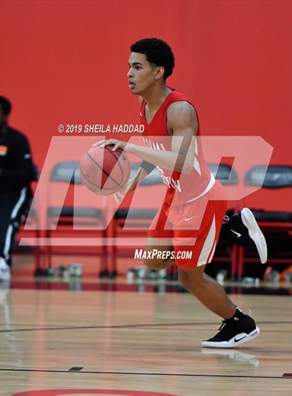Thumbnail 2 in Booker T. Washington vs Miami Christian (Sun Bash Tournament) photogallery.
