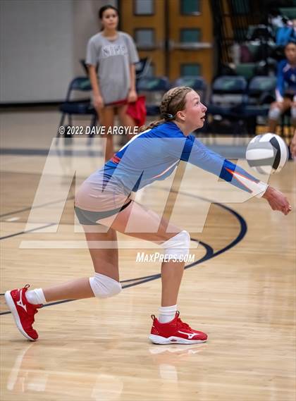 Thumbnail 2 in Timpview @ Timpanogos photogallery.