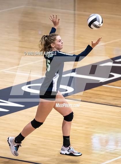 Thumbnail 3 in Timpview @ Timpanogos photogallery.