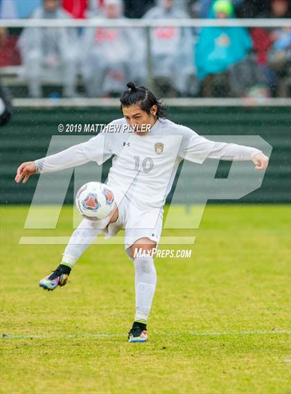 Thumbnail 2 in Walter M. Williams vs. Charlotte Catholic (NCHSAA 3A Final) photogallery.
